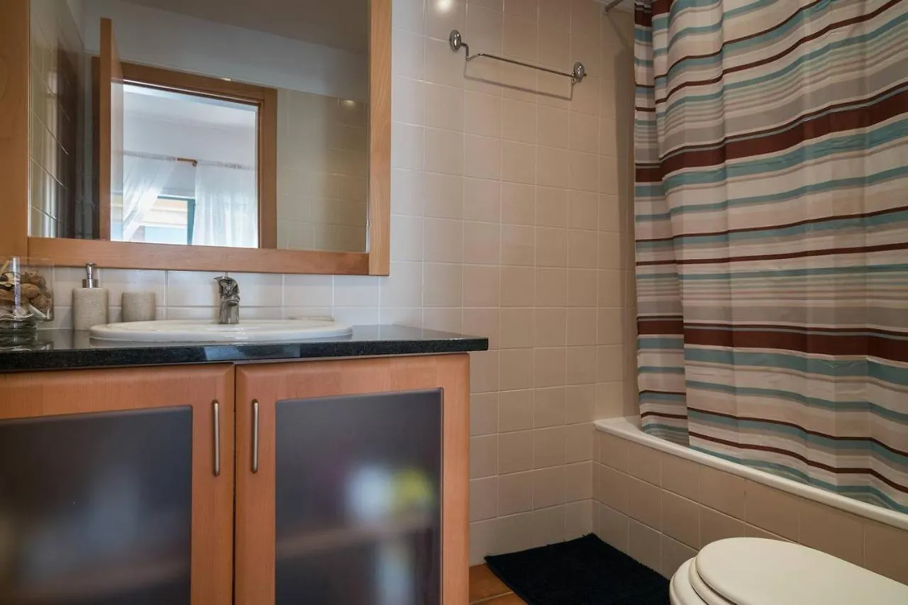 Bliss Apartment - Cg Lagos 0*,